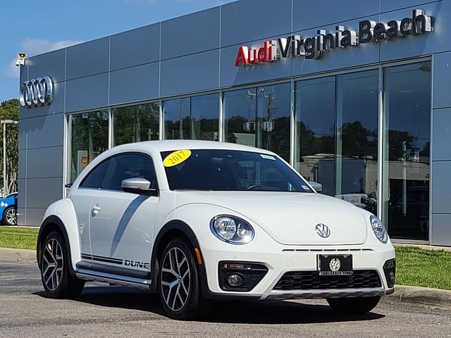 Pre-Owned 2017 Volkswagen Beetle 1.8T Dune 2D Hatchback In Virginia ...